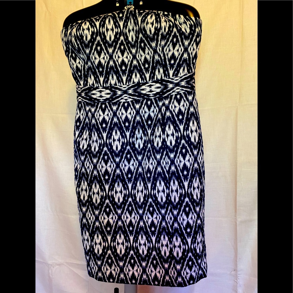 Strapless dress by Banana Republic